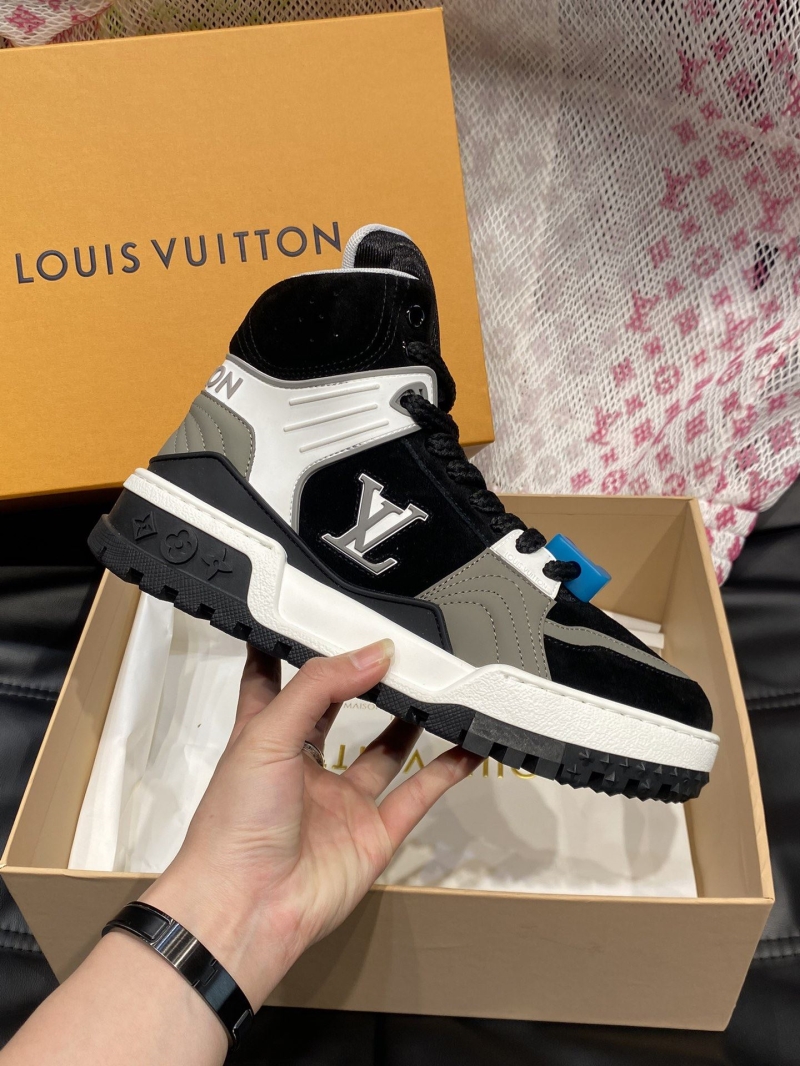 Louis Vuitton Sneakers